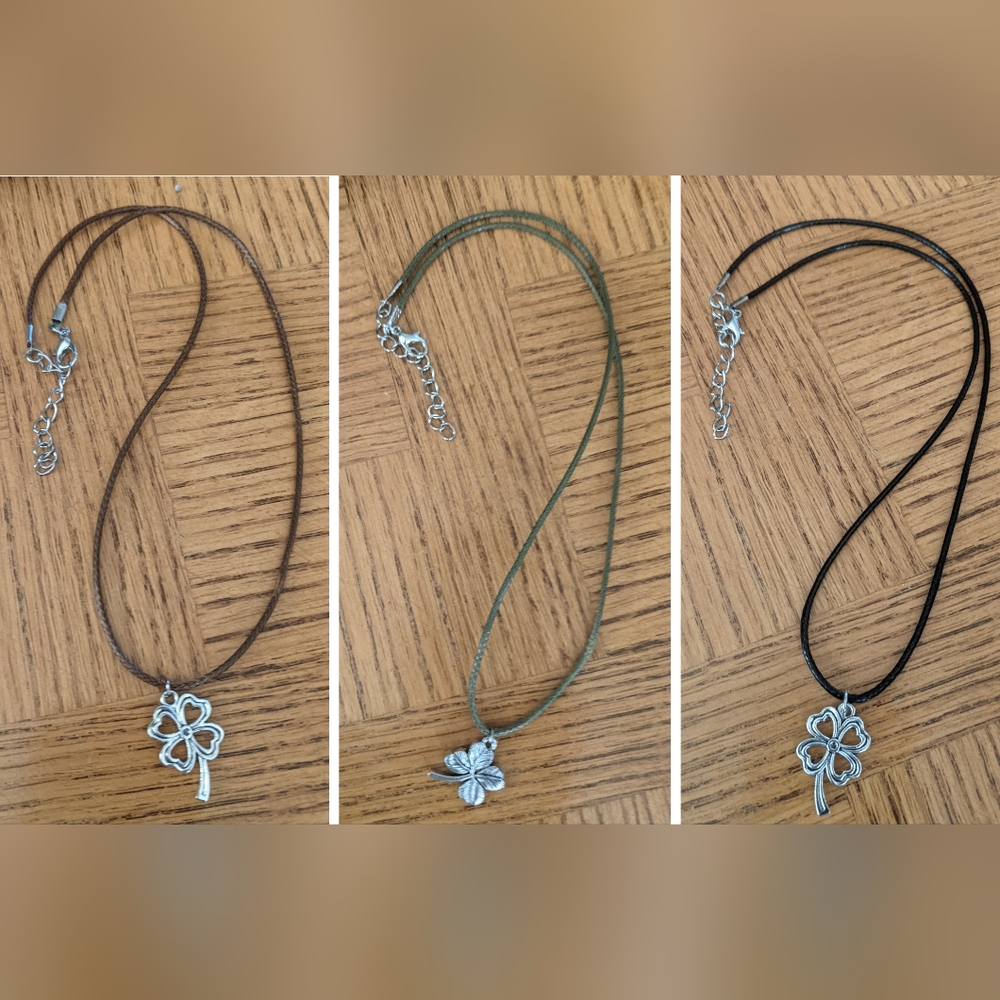 4 leaf clover necklace!  Green/Black/Brown.  Adjustable!